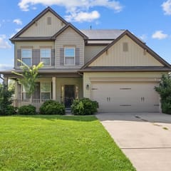 3BR Charlotte Retreat Near Airport & Carowinds
