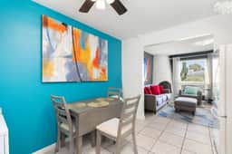 Charming 2 Bedroom Scottsdale Home, Pool & Garden - Image 3