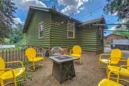 4BR Mountain Getaway w/Hot Tub Firepit & Game Room - Image 3