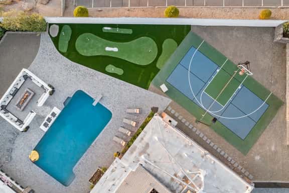 North Phoenix Resort Pickleball Court Pool Hot Tub - Image 1