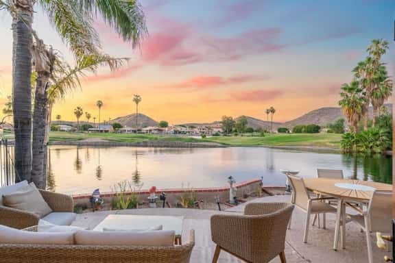 Lakeside home with private patio, Grill, Golf view - Image 1