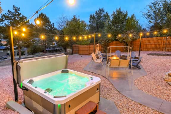 Hot tub, fire pit, and deck | Mountain view in COS - Image 1