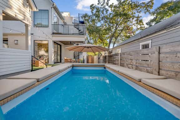 Luxe 6BR Retreat, Pool, Game Room,Sleeps 23 - Image 1