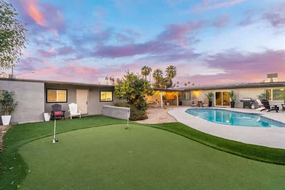 Pool with Patio Lounge & Mini Putti | near Airport - Image 1