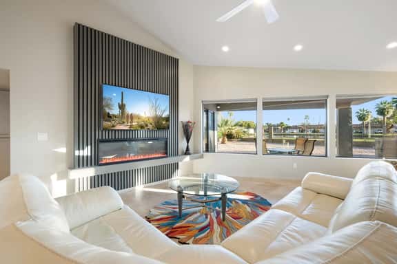 Cozy 2BR Home, Fire Pit, Grill, Golf Course Views - Image 1