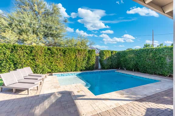 Arcadia 5BR Oasis, Pool, Putting Green & Sleeps 12 - Image 1