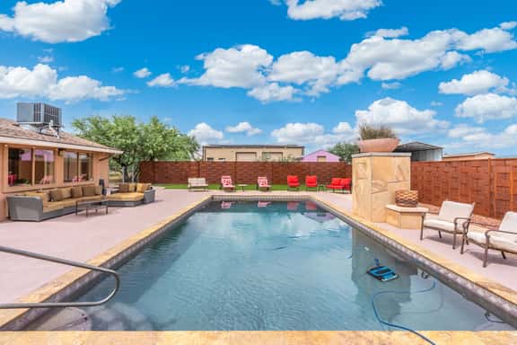 Arizona Pool House- Private, Fenced Outside Space - Image 1