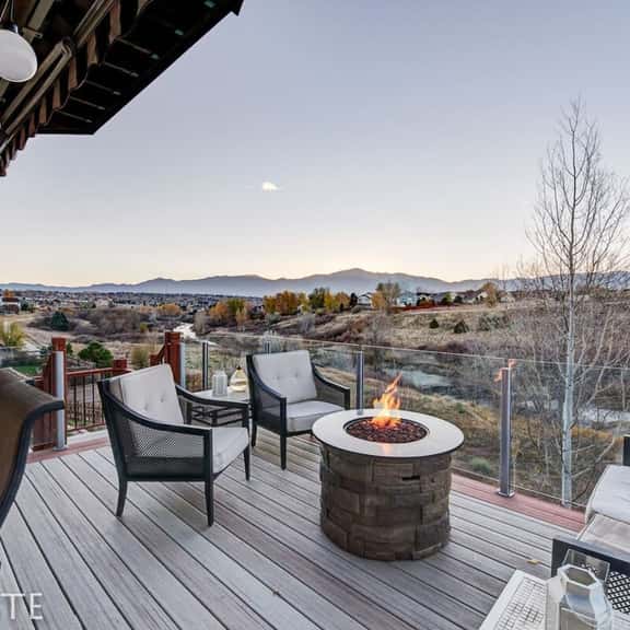 HotTub Theater Mountain view deck in BridlePass CO - Image 1