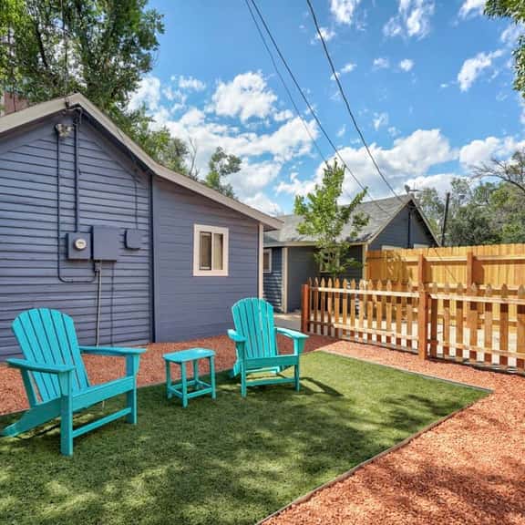 1Bedroom Pet Friendly Stay in SouthEast near DT CO - Image 1