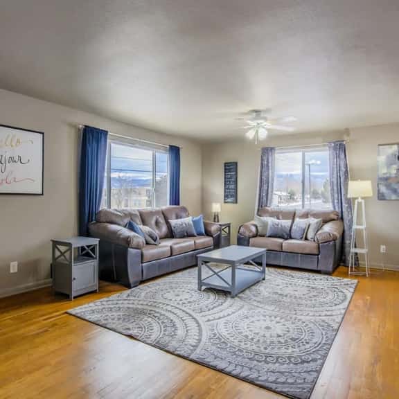 4BR w Grill near Olympic Training Cntr in Colorado - Image 1