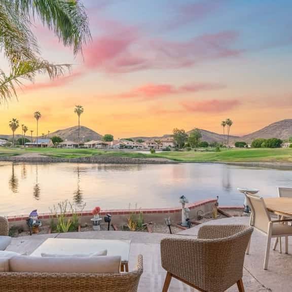Lakeside home with private patio, Grill, Golf view - Image 1