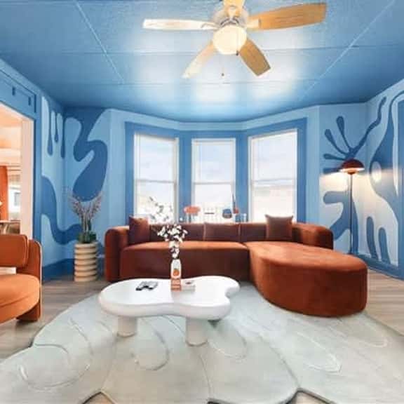 Charming 2BR Retreat, Fire Pit & Near Downtown - Image 1