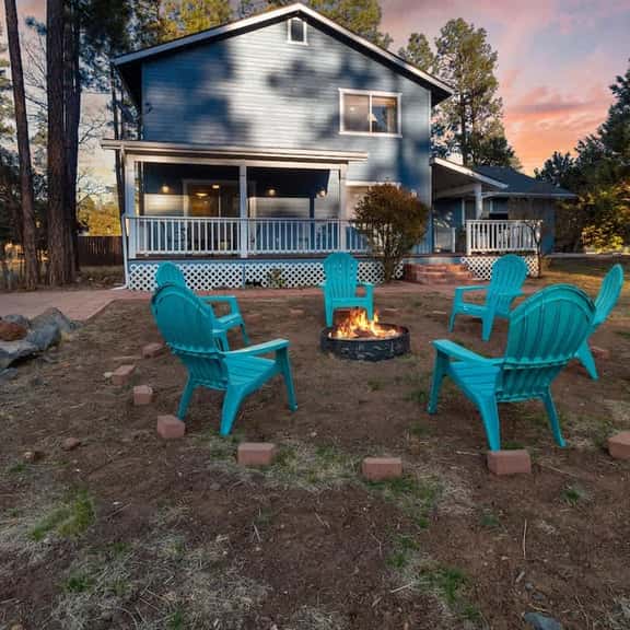 5-BR Home w/ Deck | Big Backyard | Sleeps 14 - Image 1