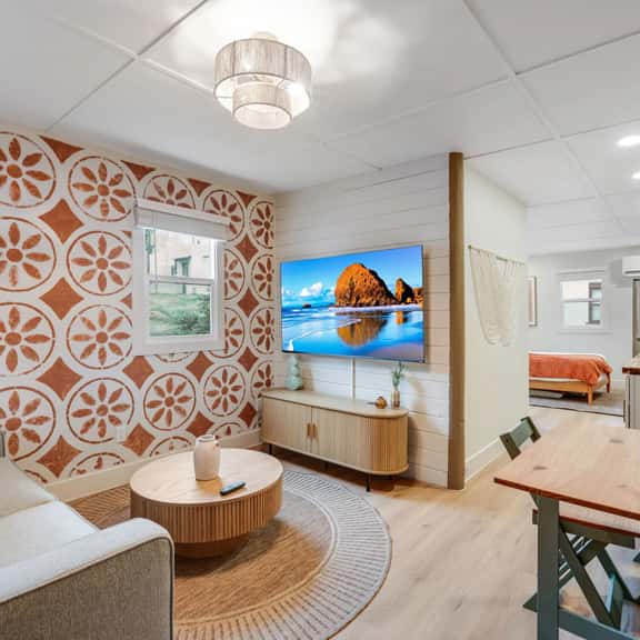 Warm Studio in Manitou Springs, Walk Downtown - Image 1
