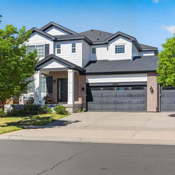 3BR Spacious Home with BBQ Patio,Backyard,Sleeps 6 - Image 1