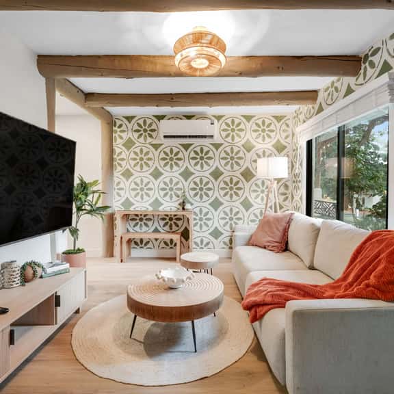 Charming 1BR in Manitou Springs, Walk Downtown - Image 1