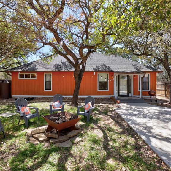 Lake Austin Escape | Pool, Kayaks & Paddleboards - Image 1