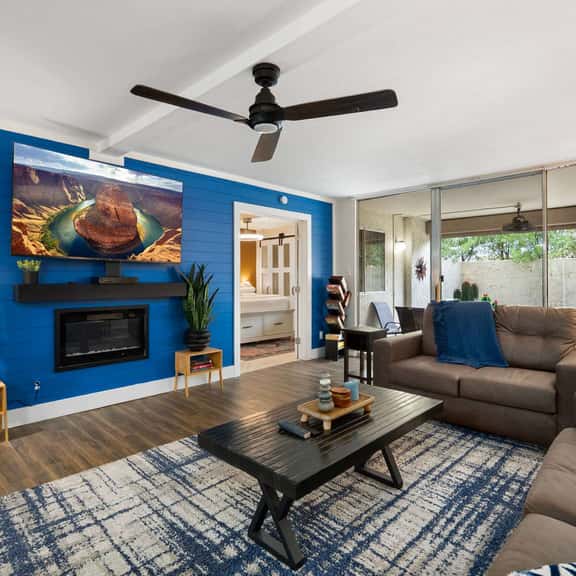 Desert Oasis Near Old Town Scottsdale and Fashion Square - Image 1
