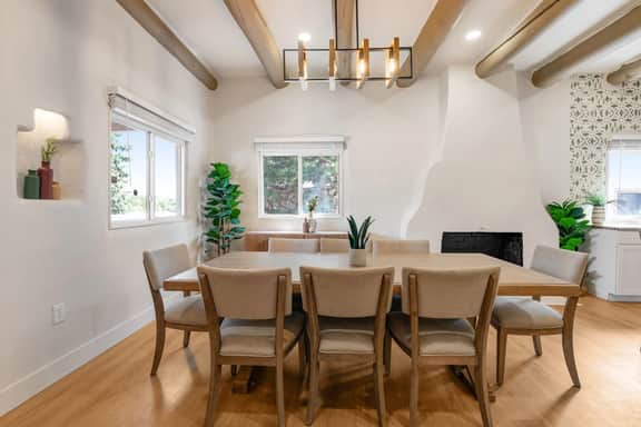 5BR Mountain Getaway Near Garden of the Gods - Image 2